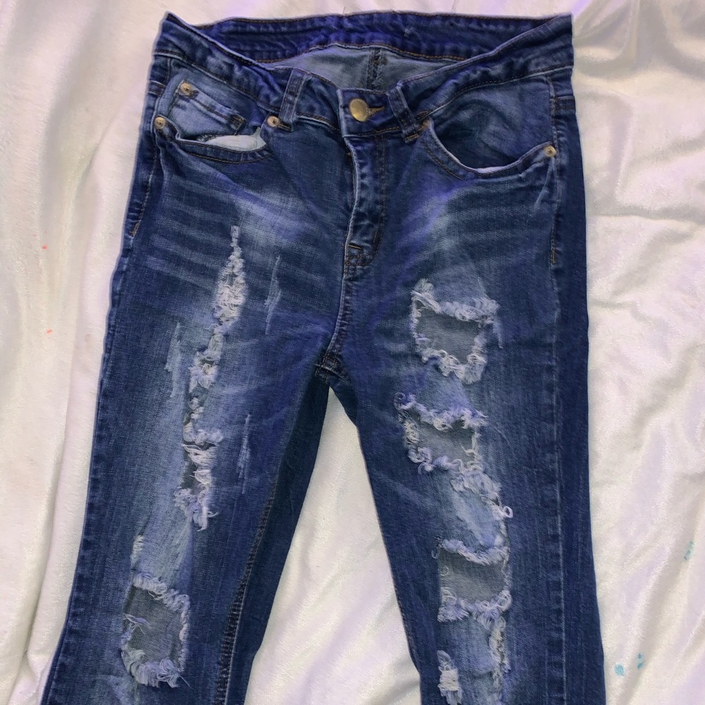 Super ripped high rise jeans
